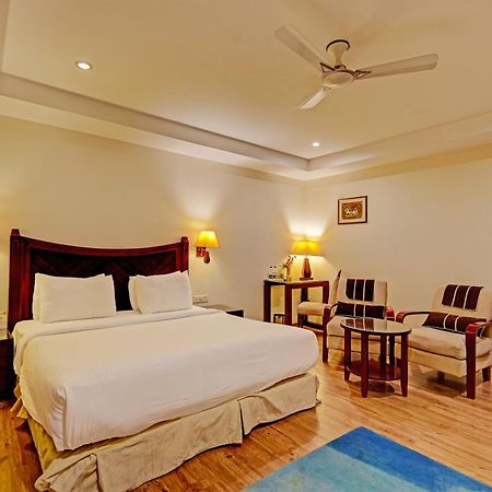 Hotel The Frist Collection Nueva Delhi Exterior foto