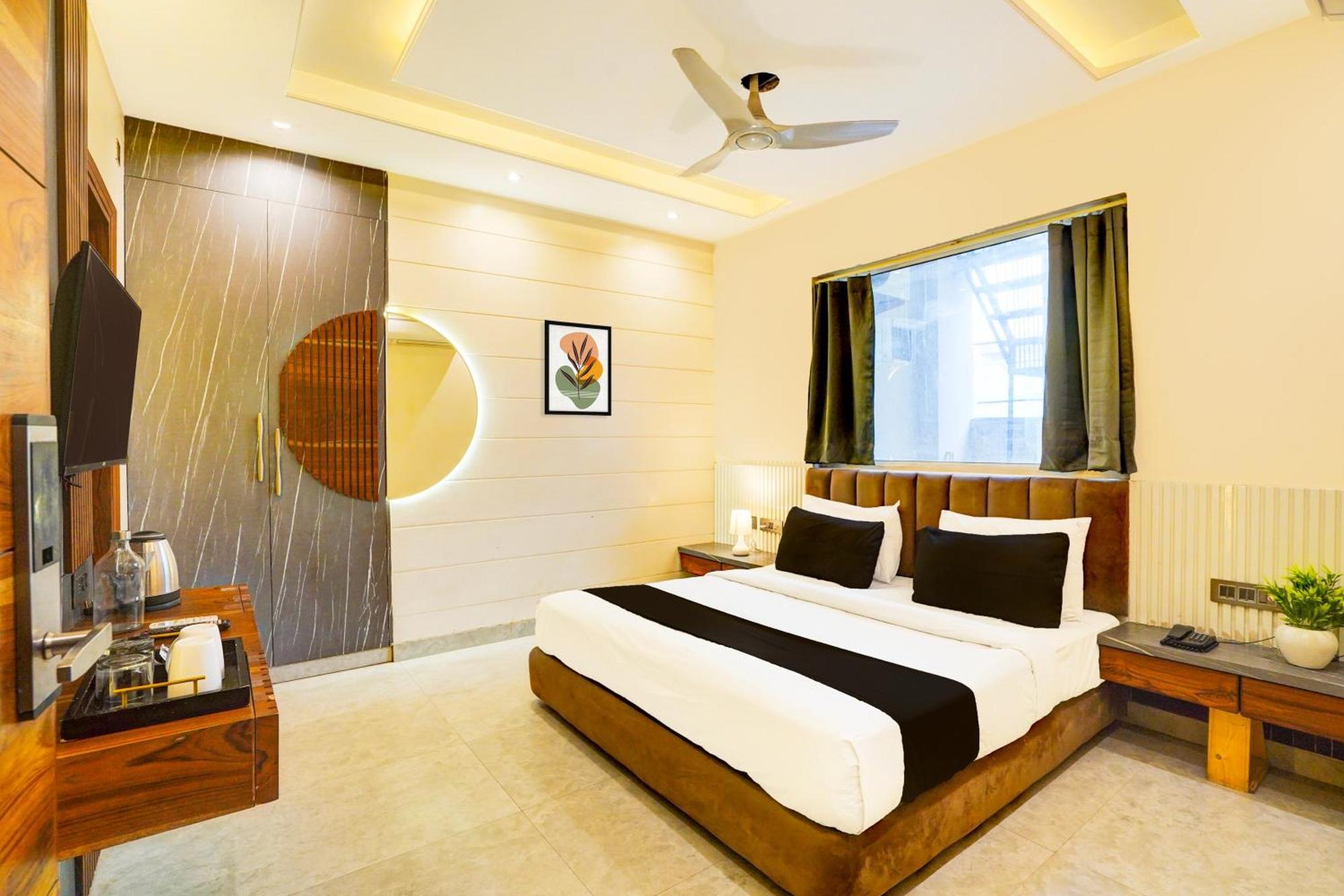 Hotel The Frist Collection Nueva Delhi Exterior foto