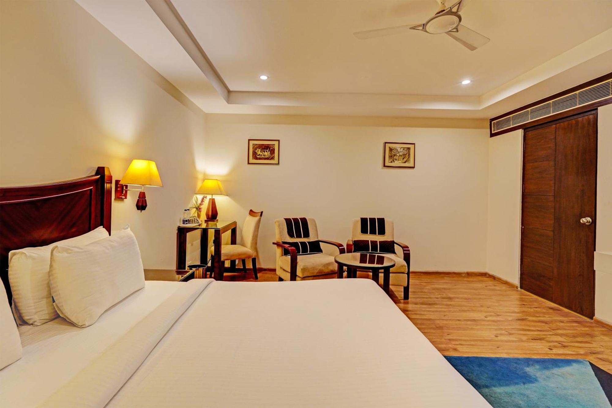 Hotel The Frist Collection Nueva Delhi Exterior foto